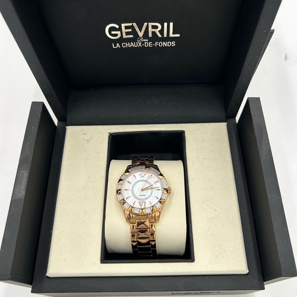 Women\'s GEVRIL GV2 Venice, diamond quartz 39 mm watch NWT